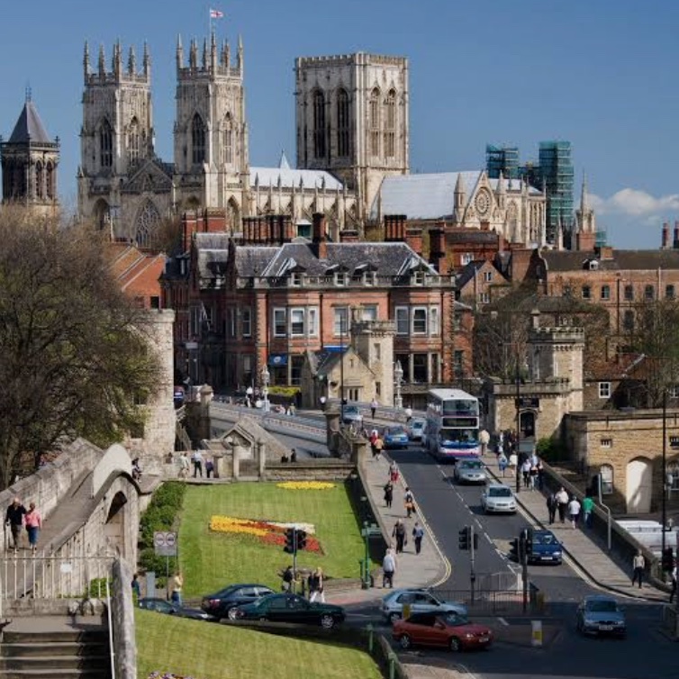 York antique carrier service